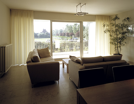 Moderno halfopen aluminium poort - Elox International